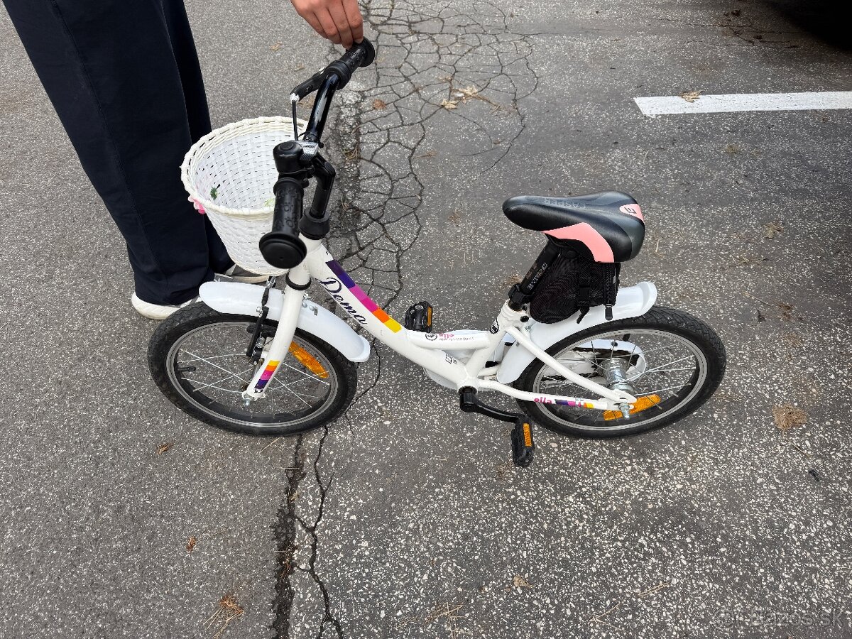 Detsky bicykel dema