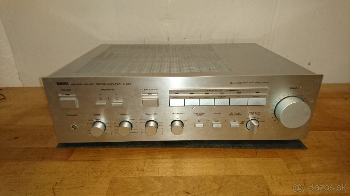 YAMAHA A-520
