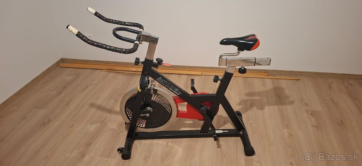 Rotoped - stacionárny bicykel