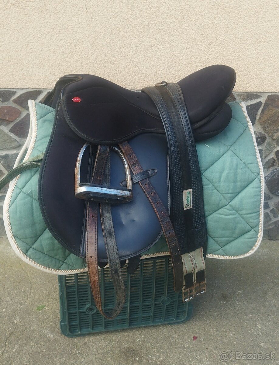 Anglia sedlo nastrojené