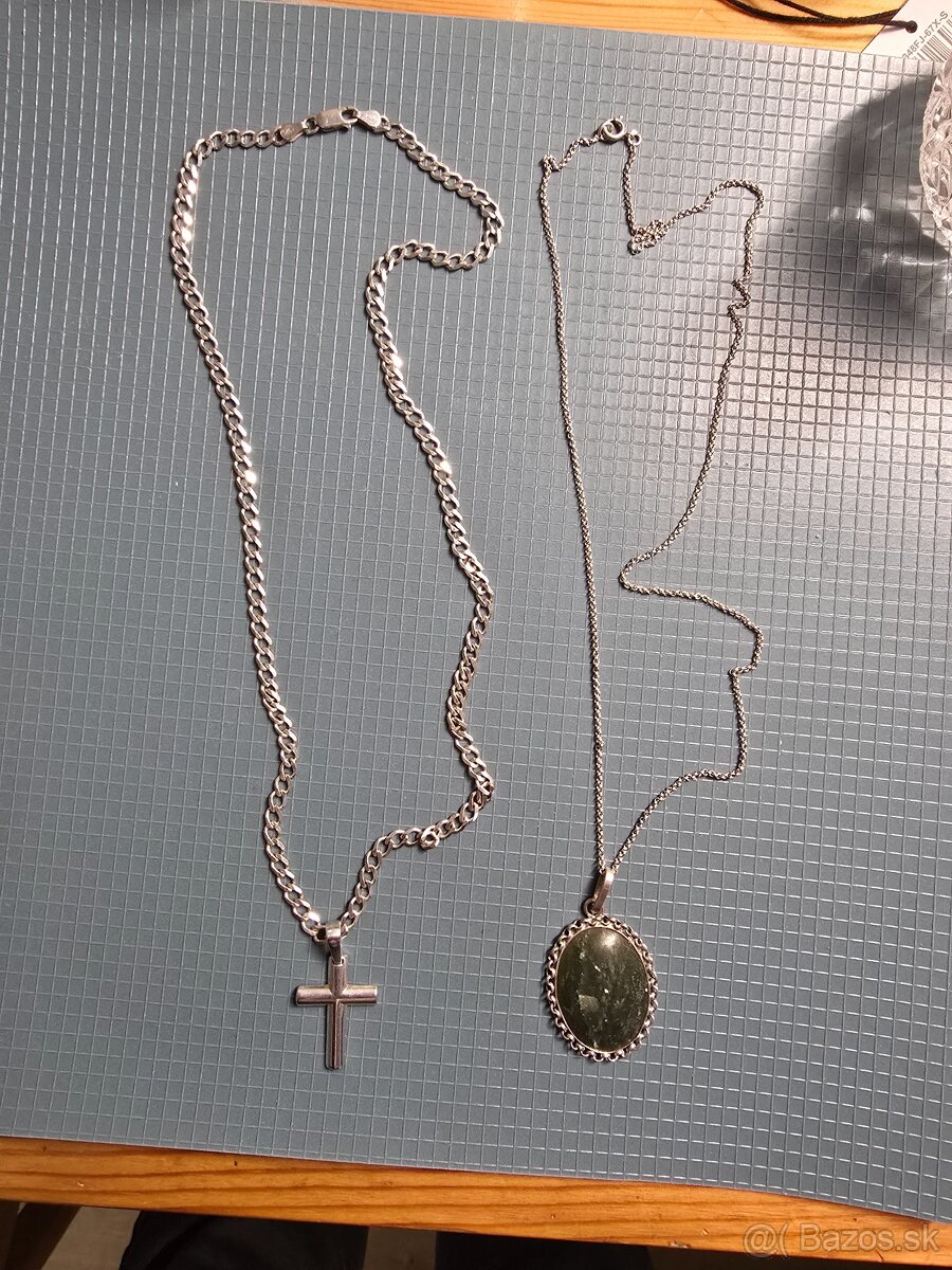 Strieborné retiazky s príveskom