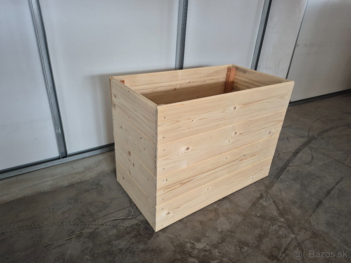 Vyvýšeny záhon / kvetináč