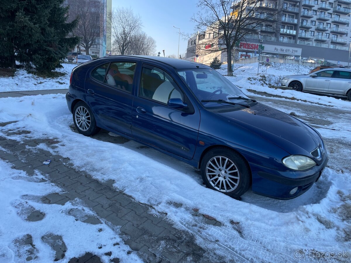 Renault Mégane 1.6 16V, 79 kW, benzín, r. 2000
