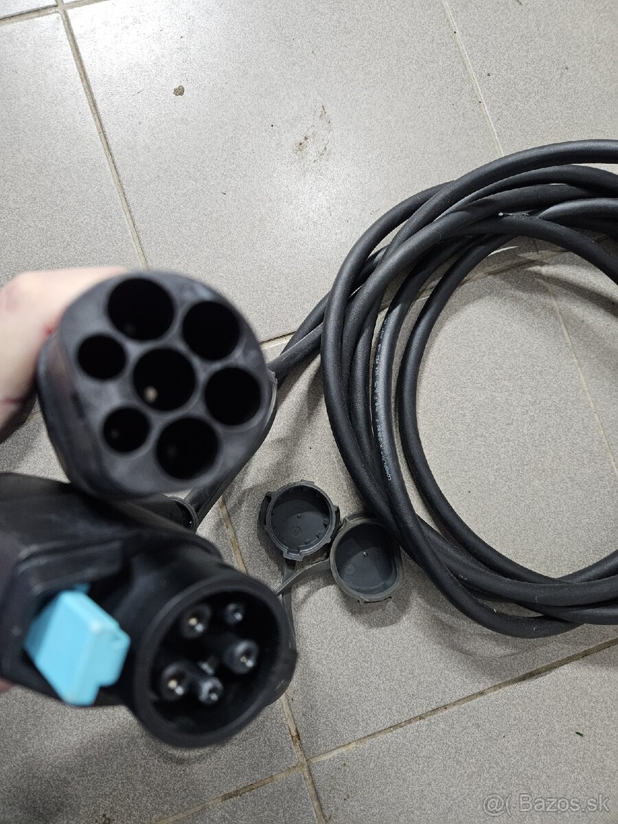 Nabíjací kabel pre elektromobil typ I.