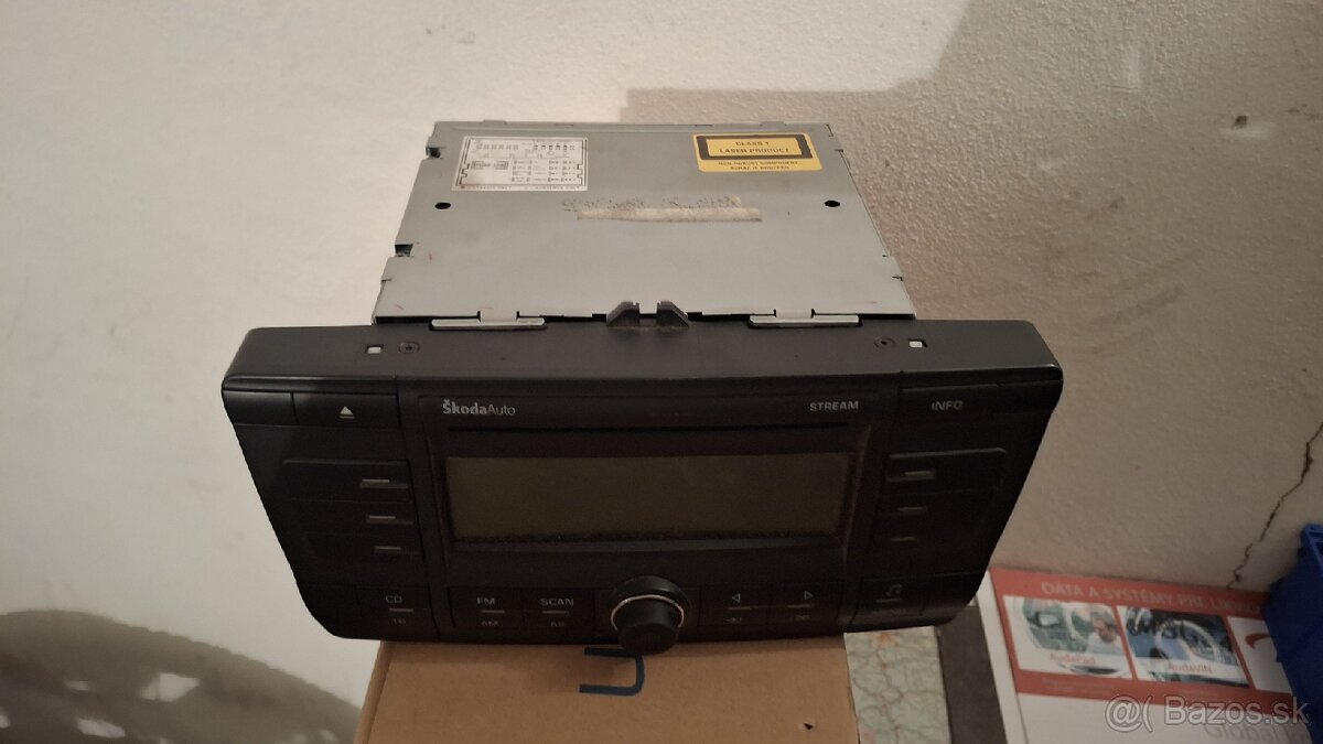 Octavia 2 radio stream