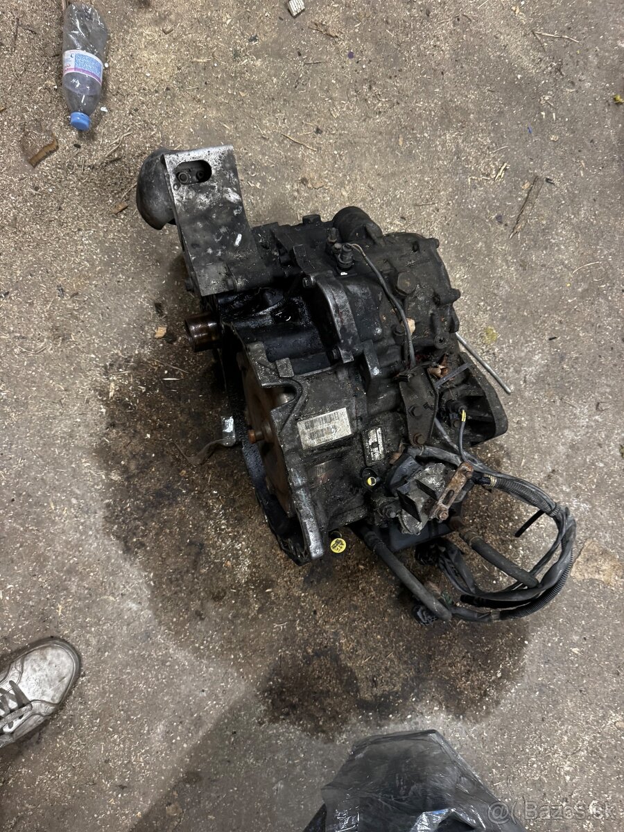 Predám prevodovku na Volvo xc90 d5