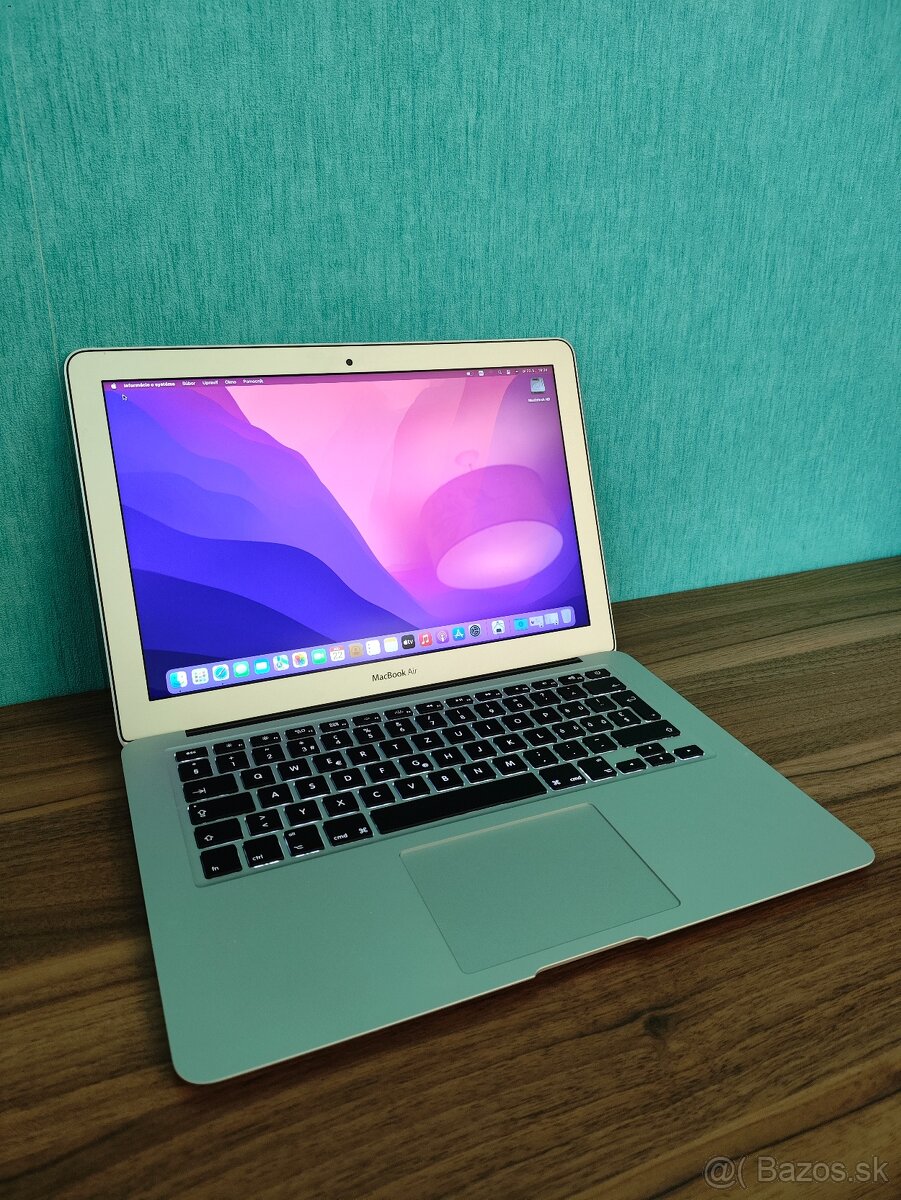 MacBook Air 2017 | i5 • 8GB • 128GB SSD