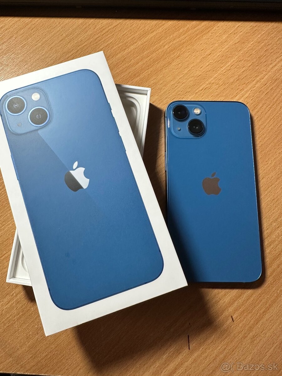 IPhone 13 Blue