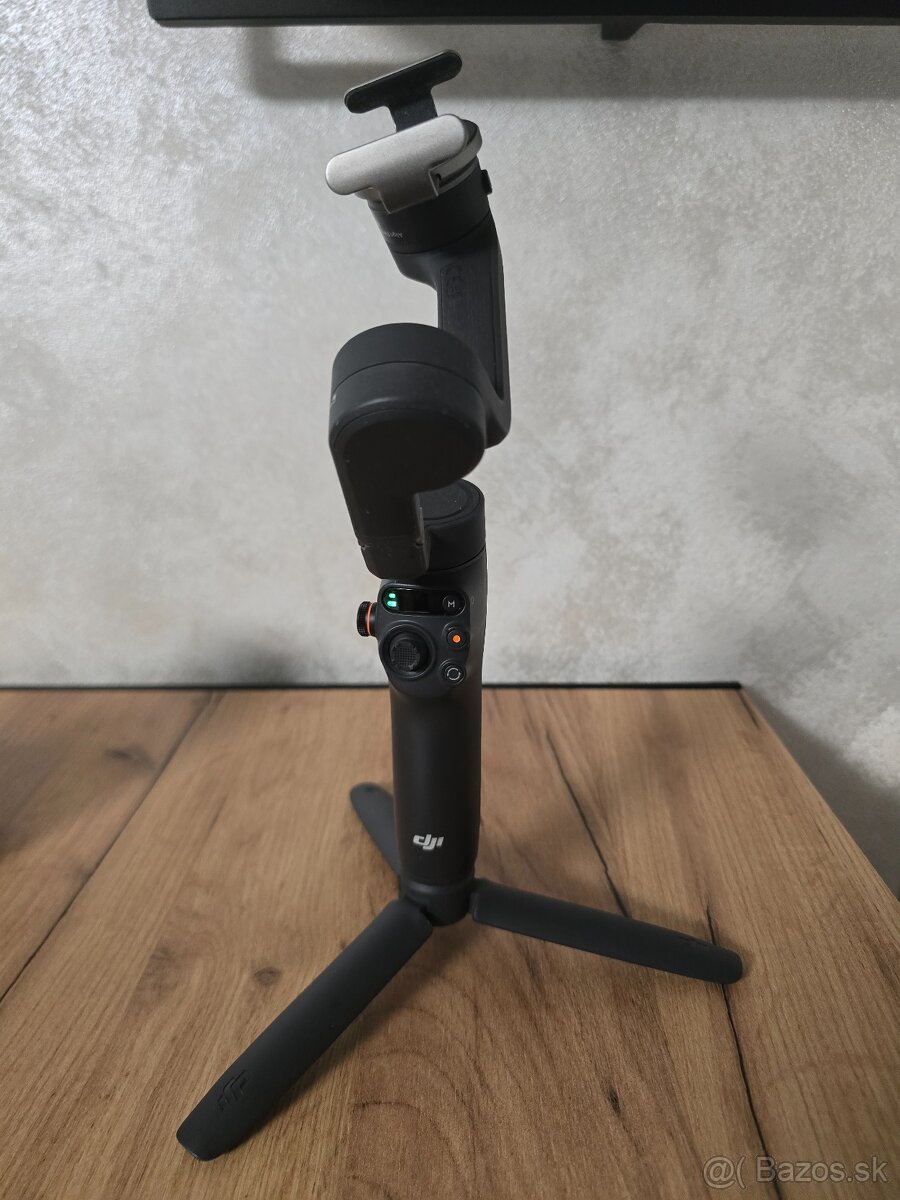 DJI osmo mobile 6