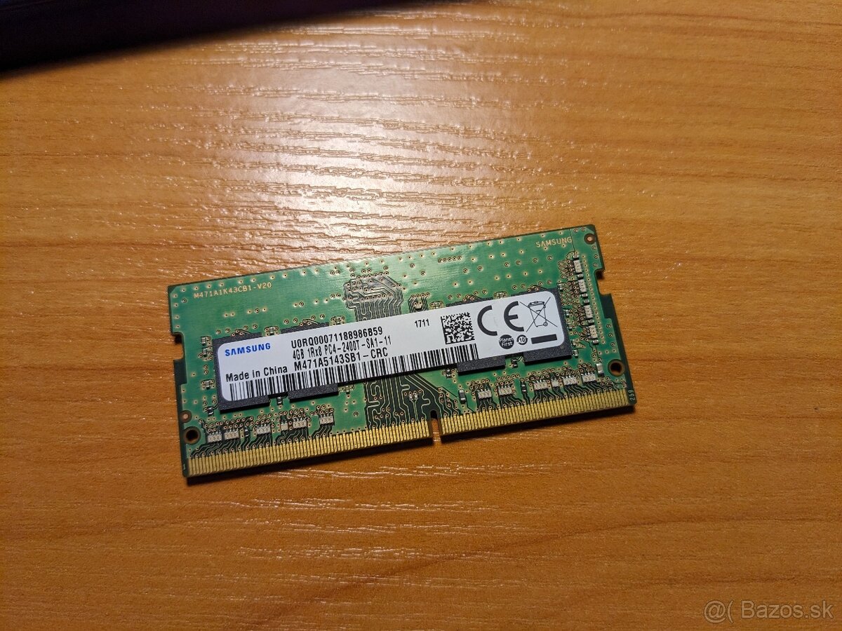 RAM Samsung SO-DIMM DDR4 - 4GB (pre notebook)