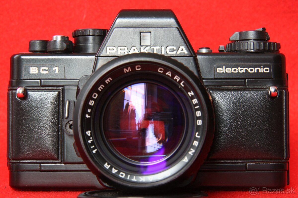 PRAKTICA BC 1 objektív ZEISS 1.4/50 MM