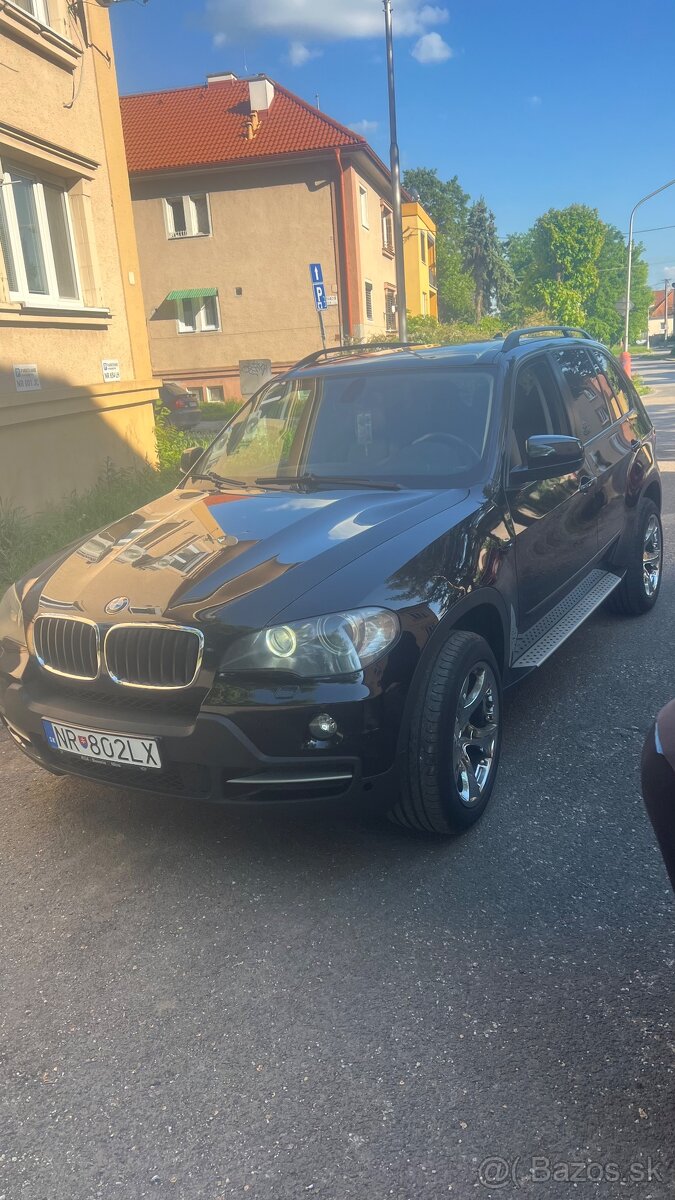 Predám BMW X5 e70