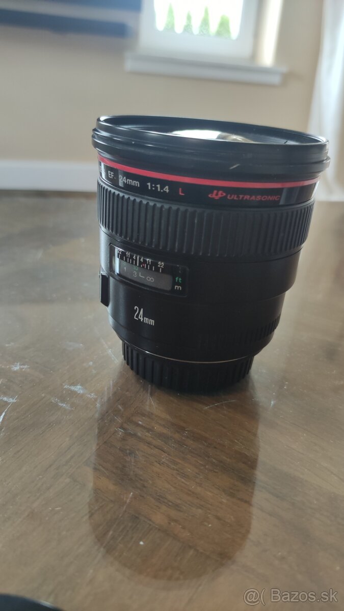 24mm 1.4 canon EF