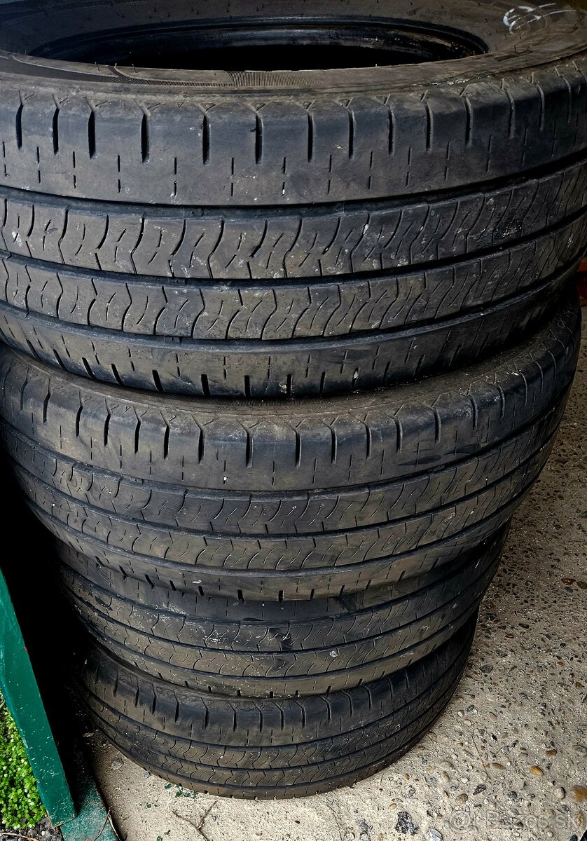 235/65 R16C sprinter .crafter