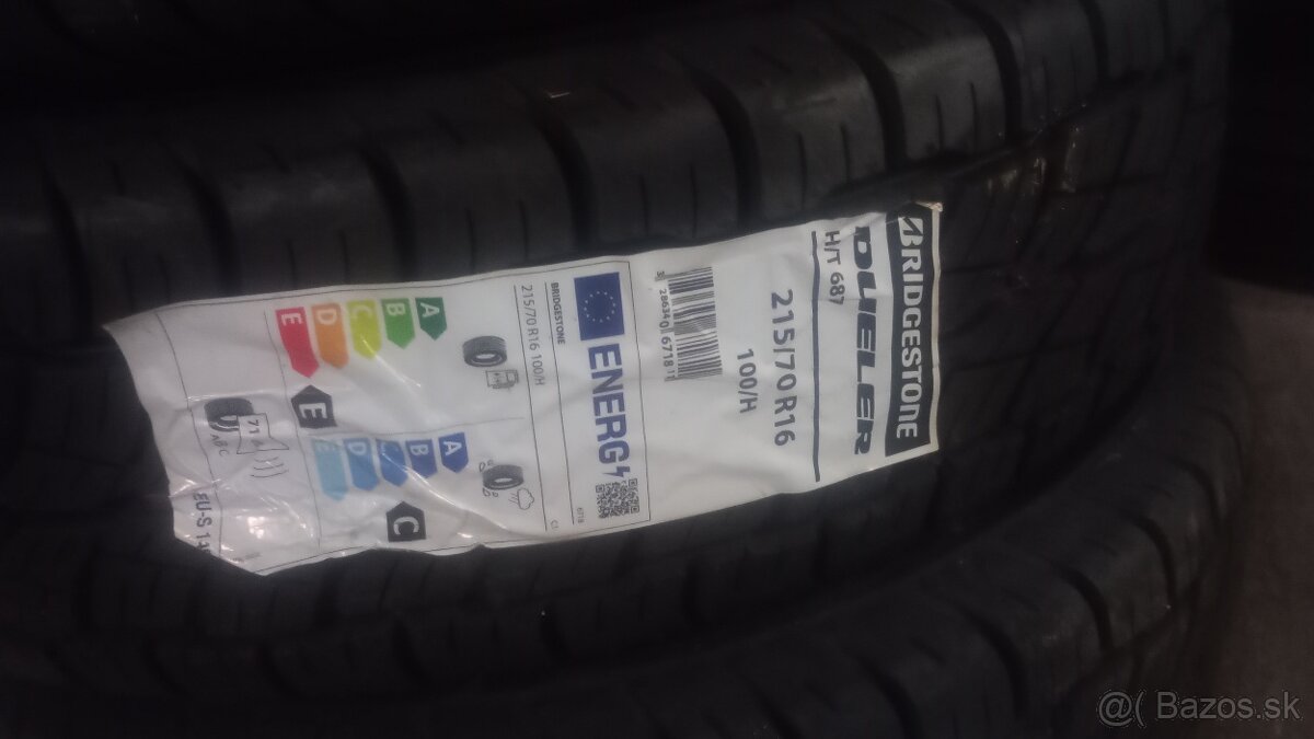 215/70r16 bridgestone dueler