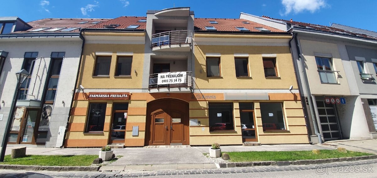 Amnis Office House Trnava - Kancelária s balkónom - 350€