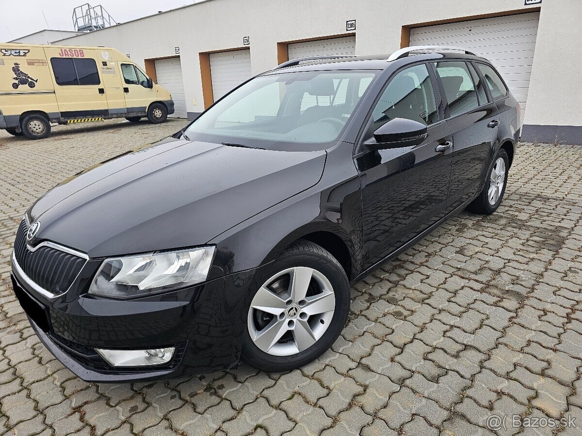 Škoda Rapid Spaceback SB 1.2 TSI M5 Style Navi DVD ťažné