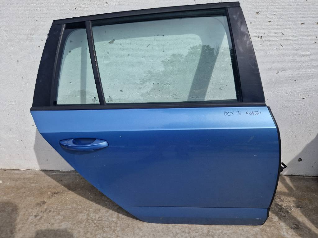 Škoda Octavia 3 III kombi pravé zadné dvere