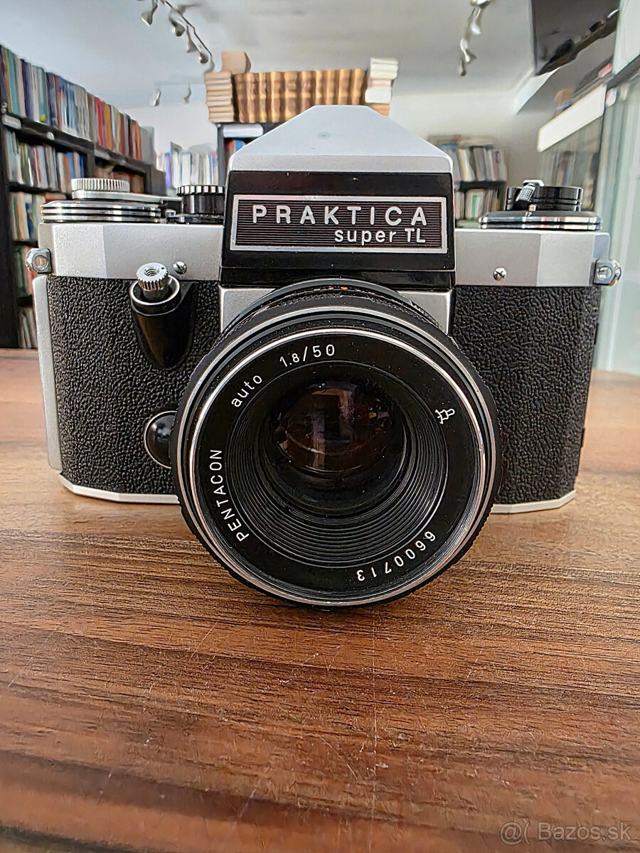 Fotoaparát PRAKTICA super TL + obal + taška