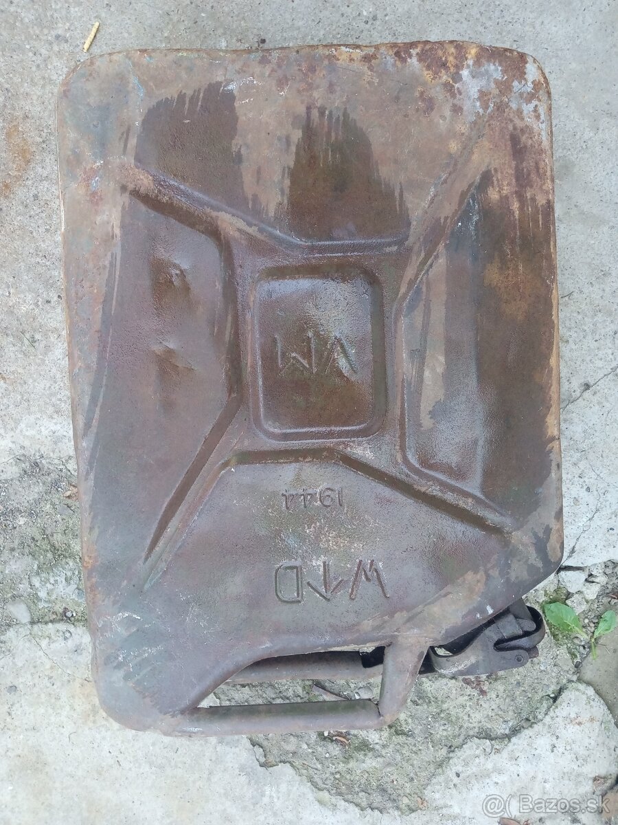 Vojenská 1944 bandaska