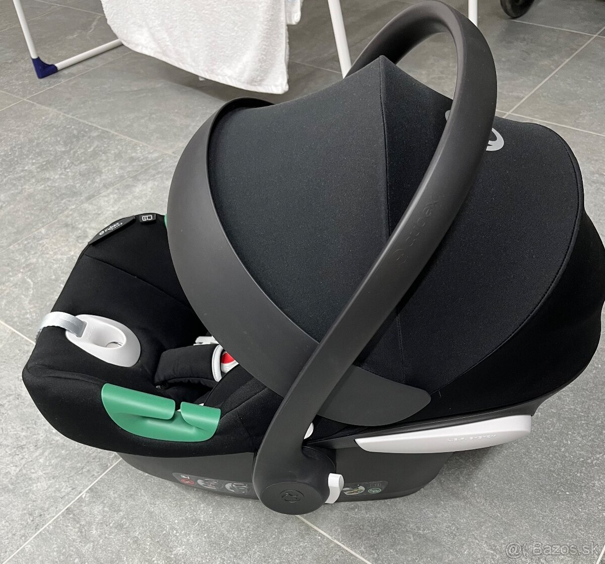 CYBEX Aton B2 i-Size + Base One
