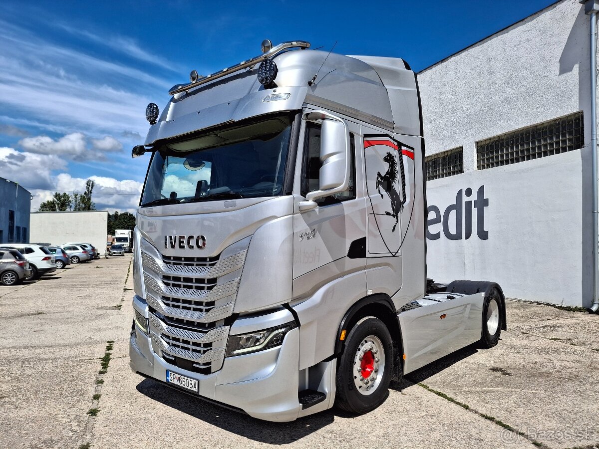 Iveco S-WAY AS440S57T/P