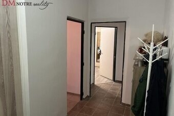 Svetlý dvojizbový byt s balkónom vo výbornej lokalite VK