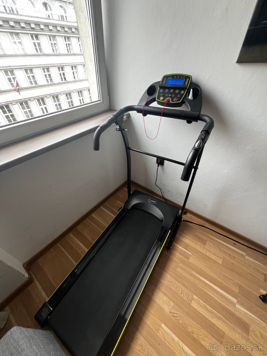 Bežecky pas LIFEFIT TM-1100