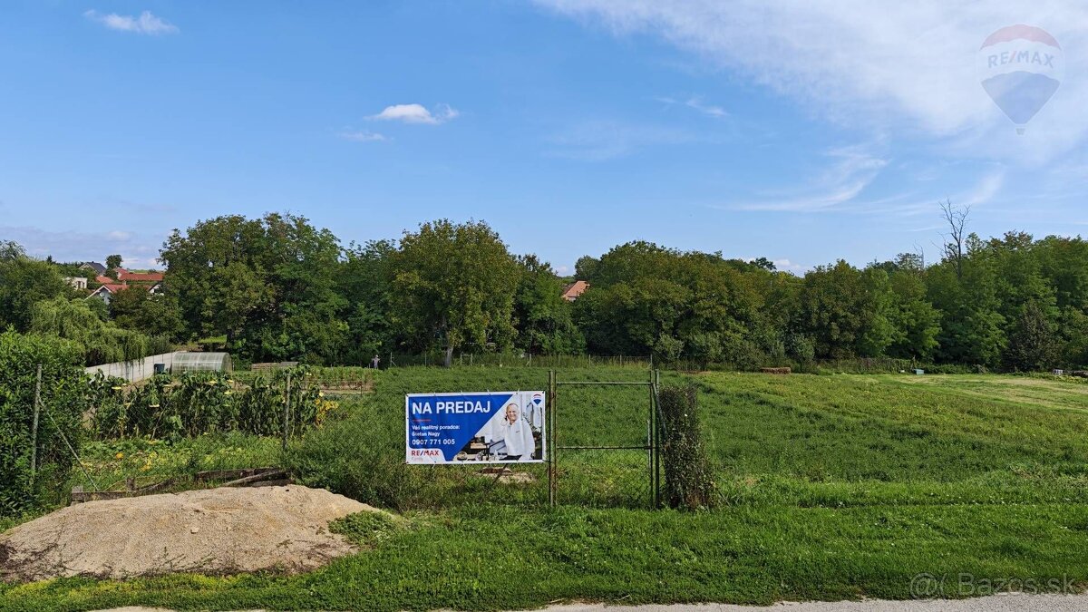 Predaj pozemok Lukáčovce EXKLUZÍVNE