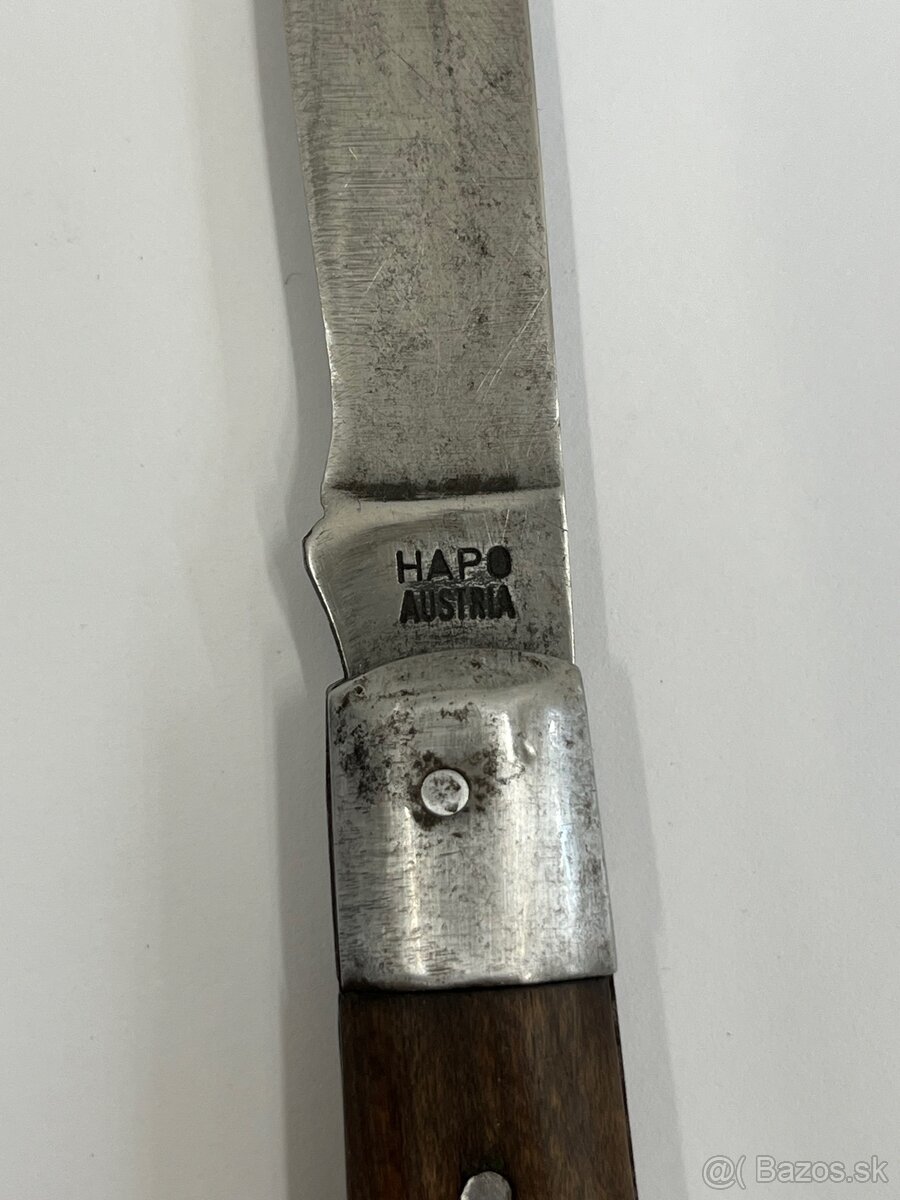 Vojenský zatvaracý nôž