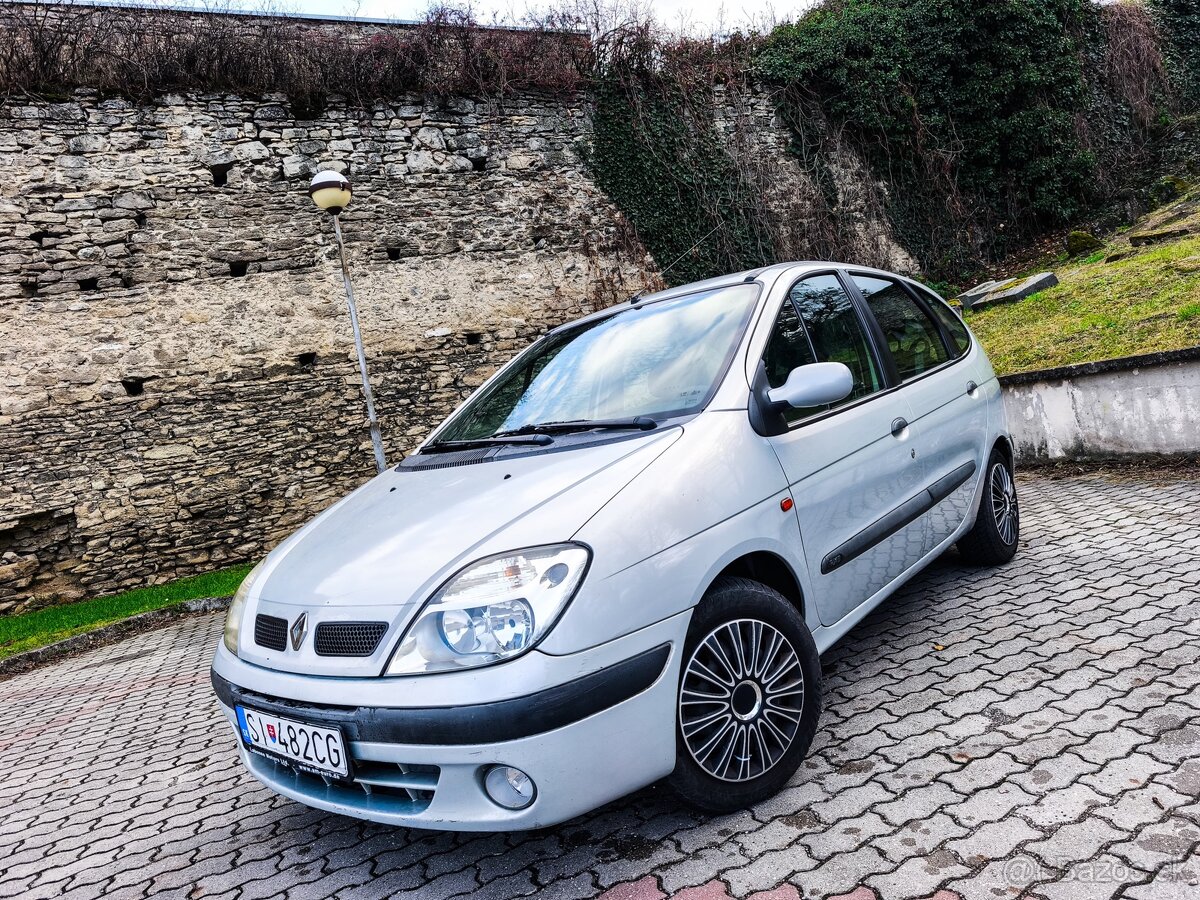 Renault Scenic 1.6 benzin len 37 000 km 1.majiteľ SK auto