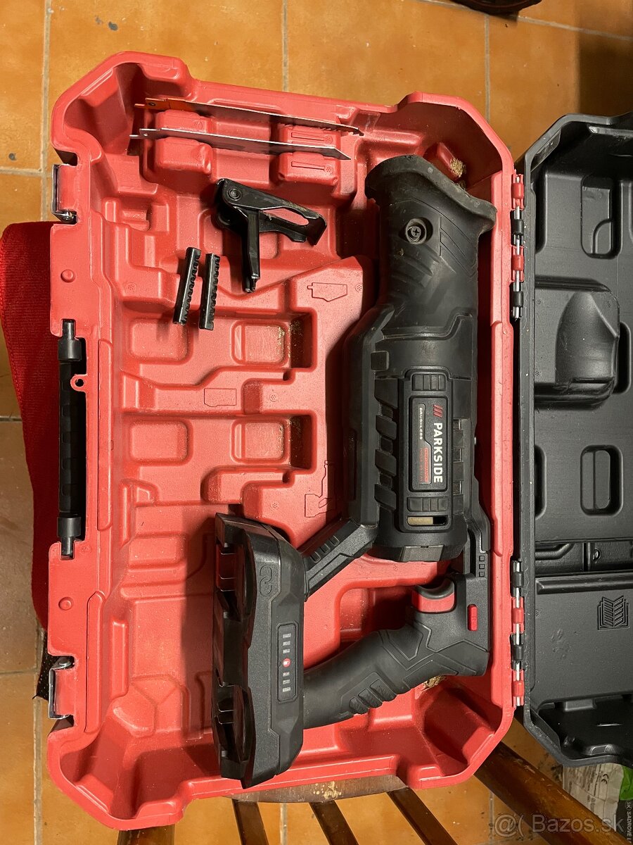 Chvostova pila parkside