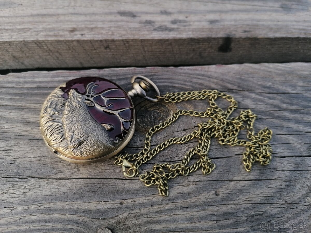 Jeleň vreckové hodiny