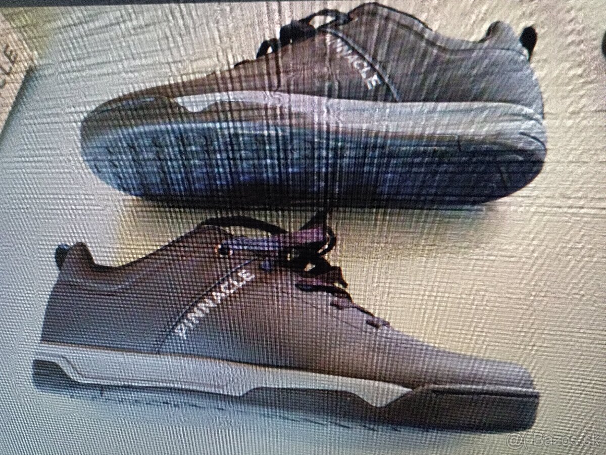 Pinnacle Cedar Flat vel. EU 48.5