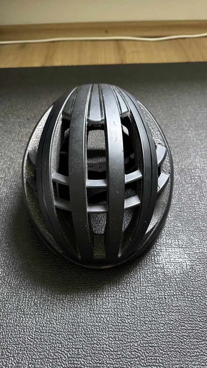 Prilba ABUS AVENTOR