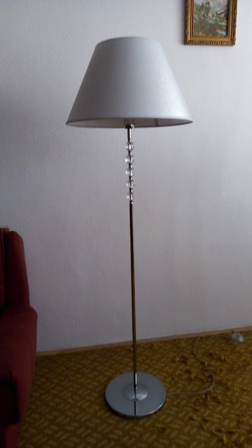 Stojanová lampa