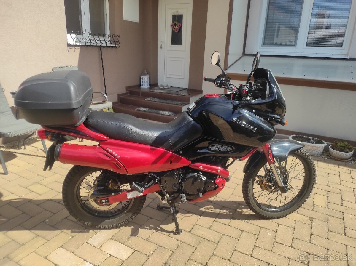Suzuki Xf 650 Freewind