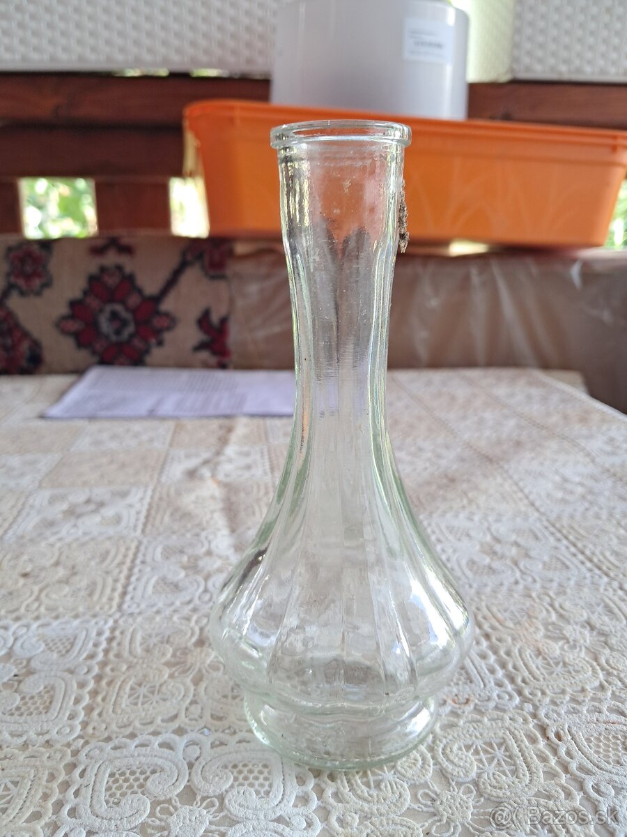 Sklenené vazyčky