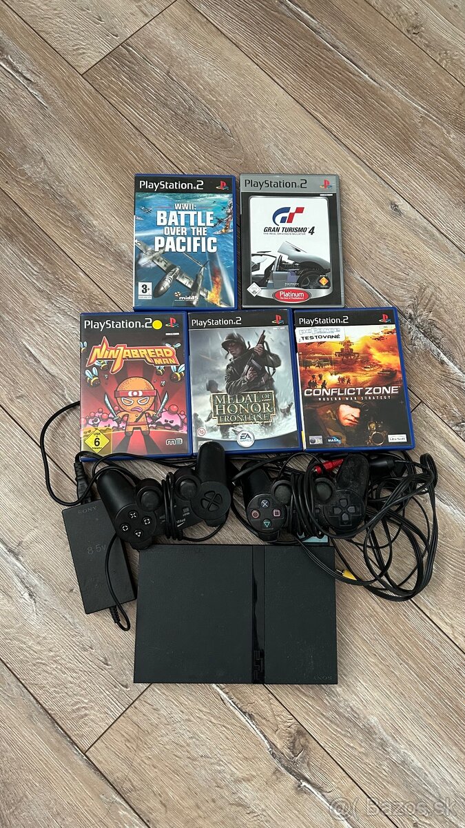 Sony PS2 so 6 hrami, 2 ovládačmi