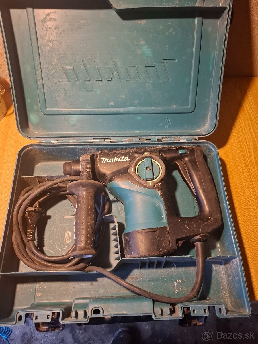 Vŕtacie kladivo, príklepová vŕtačka makita