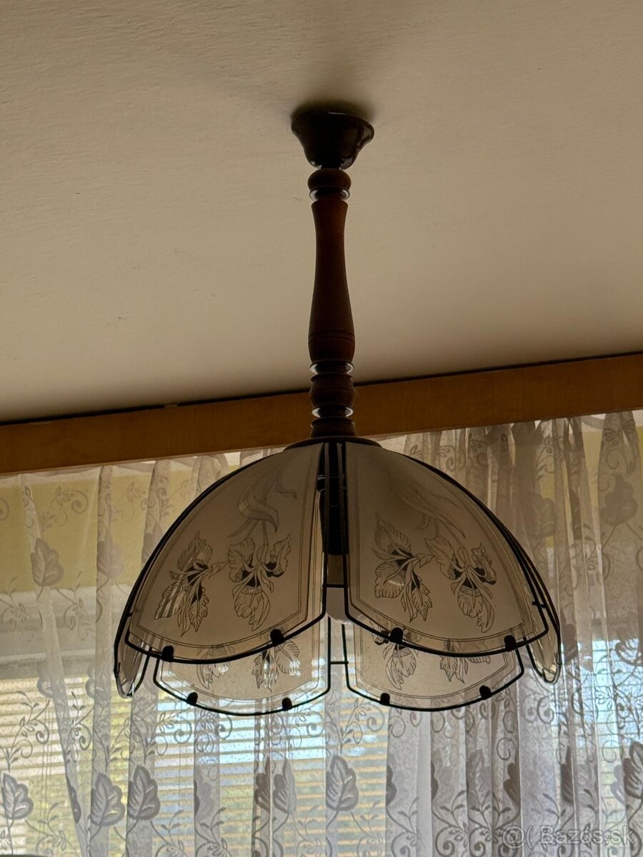 stará lampa - stropné svietidlo