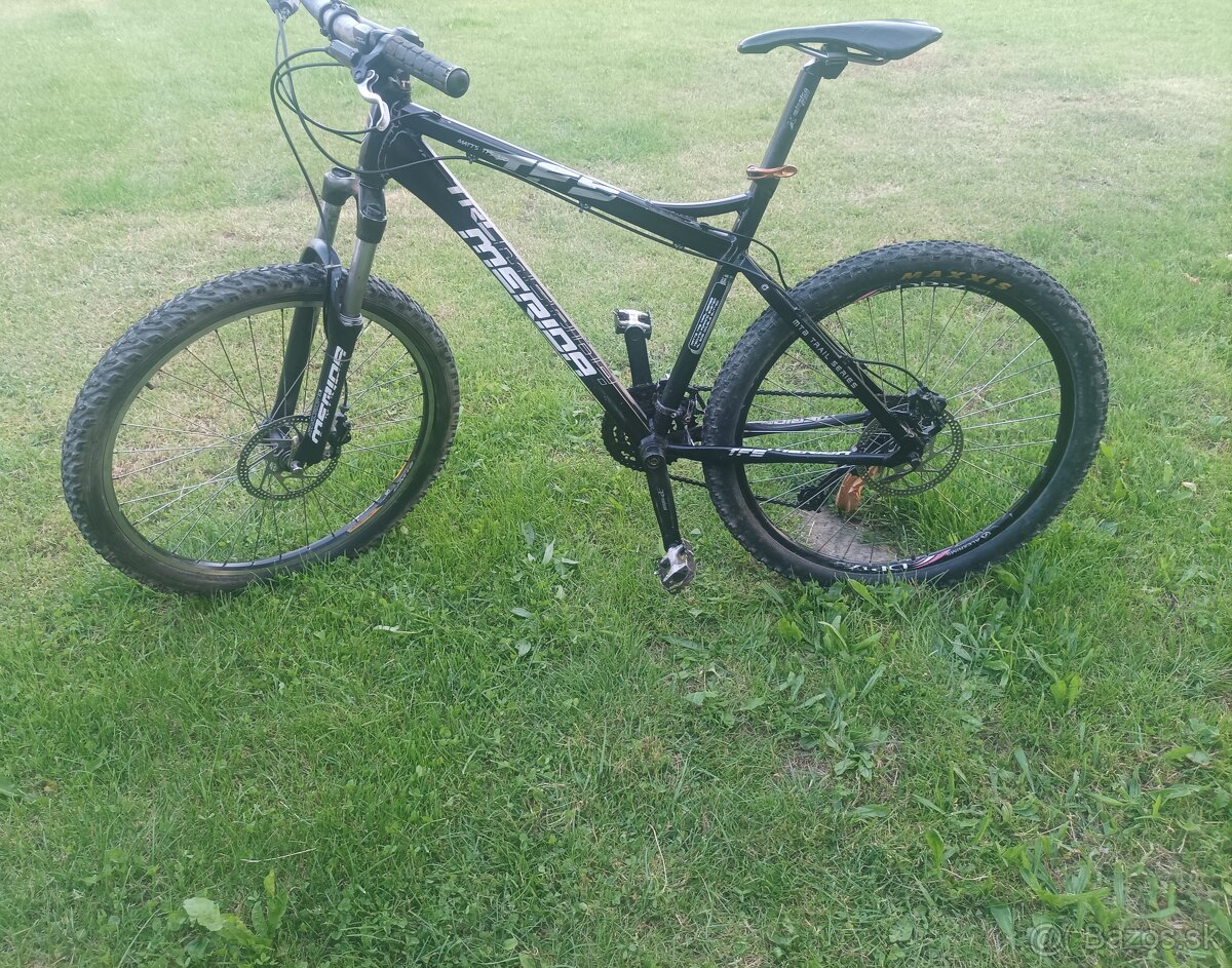 Predám Merida horsky bicykel odpruzeny.