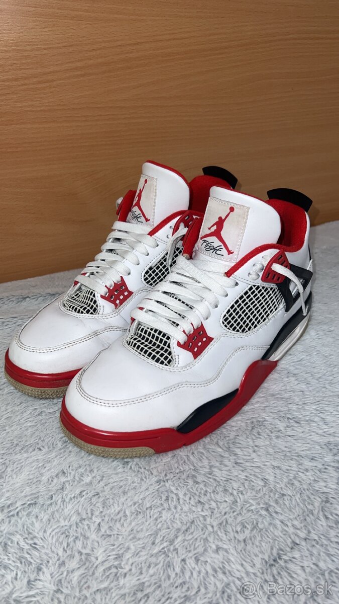 JORDAN 4 RETRO “FIRE RED” (2020)