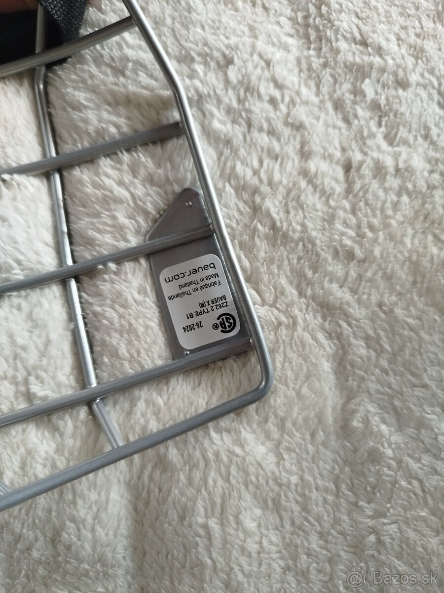 Mriežka na hokejovú prilbu