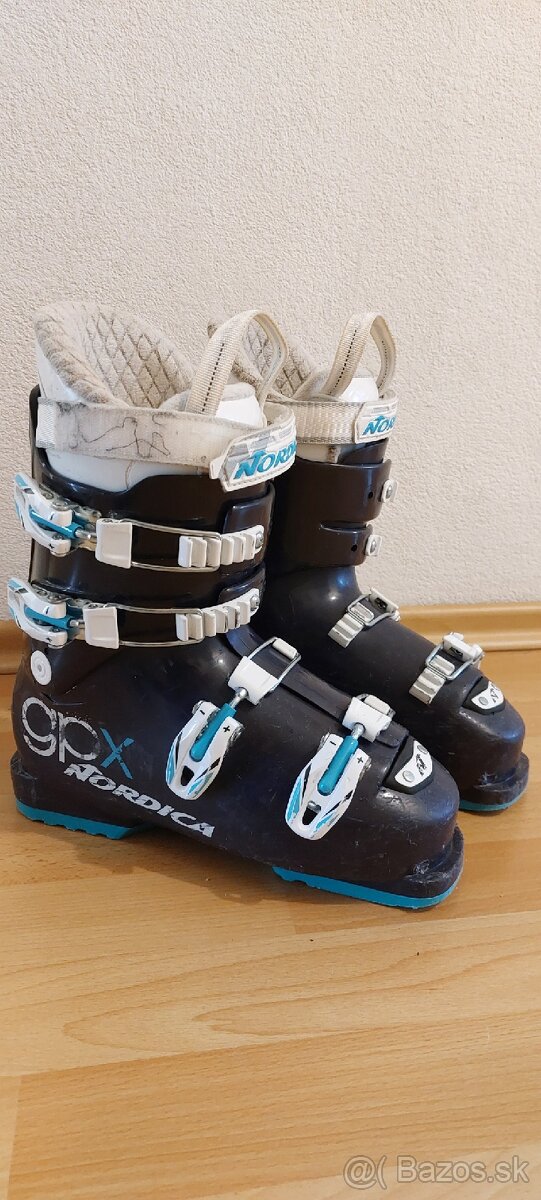 Predam detske lyziarky Nordica GPX