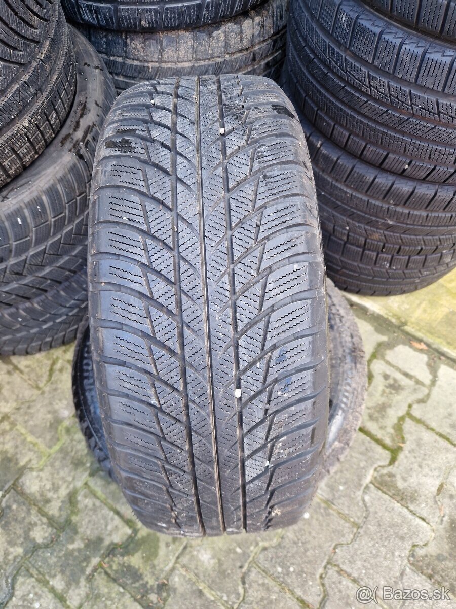 Predám zimné pneu Brigestone 225/55r17