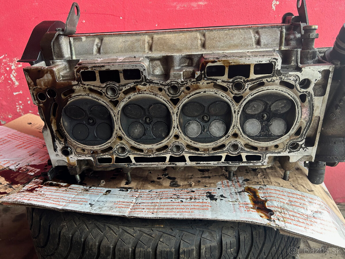 Hlava 1,8 16V 6FZ Citroen Peugeot 85KW 9634355510