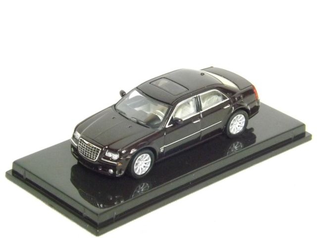 Chrysler 300C 1:87