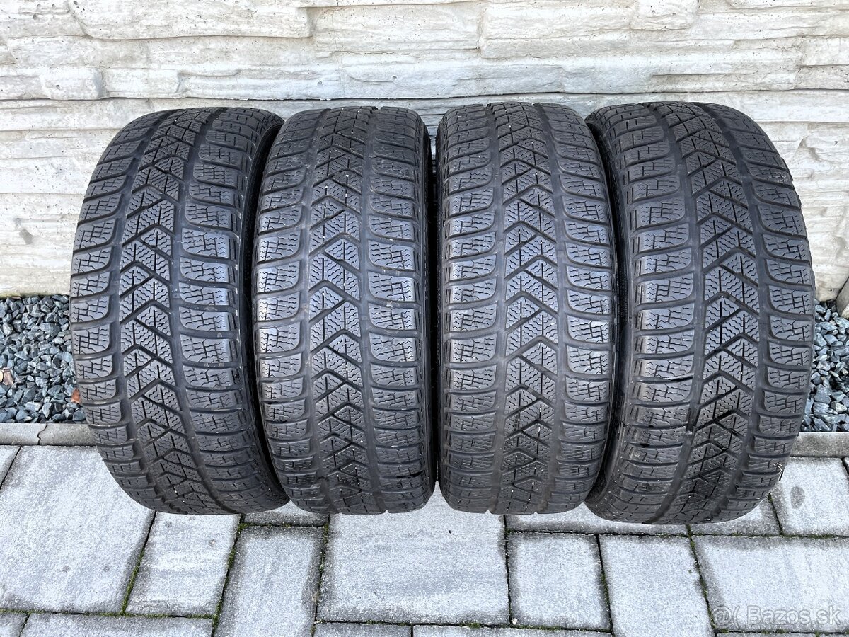 205/40 R18 Pirelli zimne RunFlat