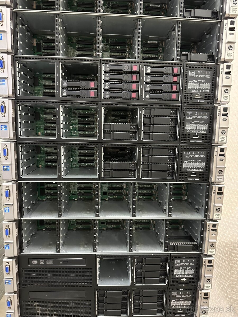 Server HP DL380P G8 v rôznych konfiguráciách
